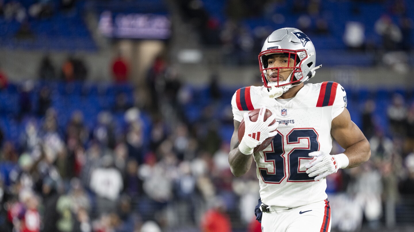 Featured image for Patriots' Key Players, Including Henderson, Face Injury Concerns Ahead of Jets Clash