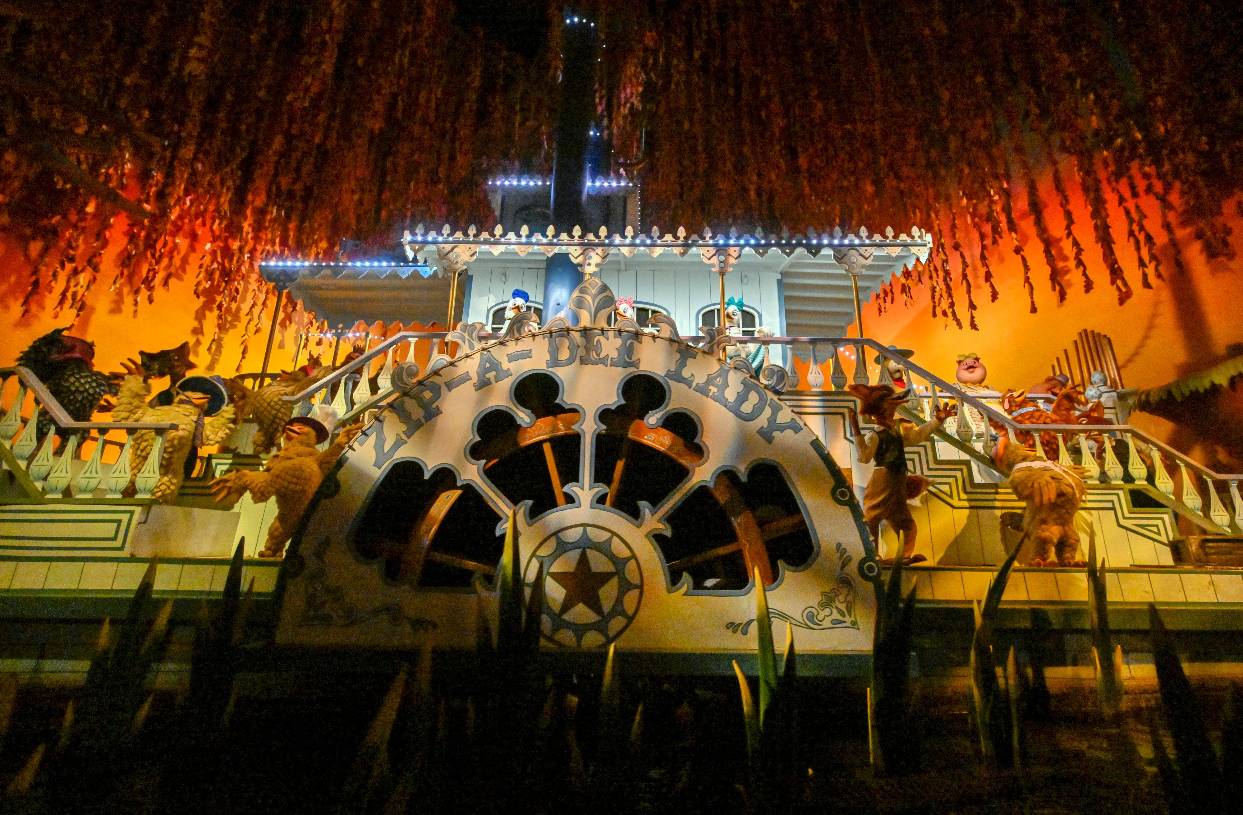 Featured image for The End of Splash Mountain: Disneyland's Iconic Ride Shuts Down Forever.