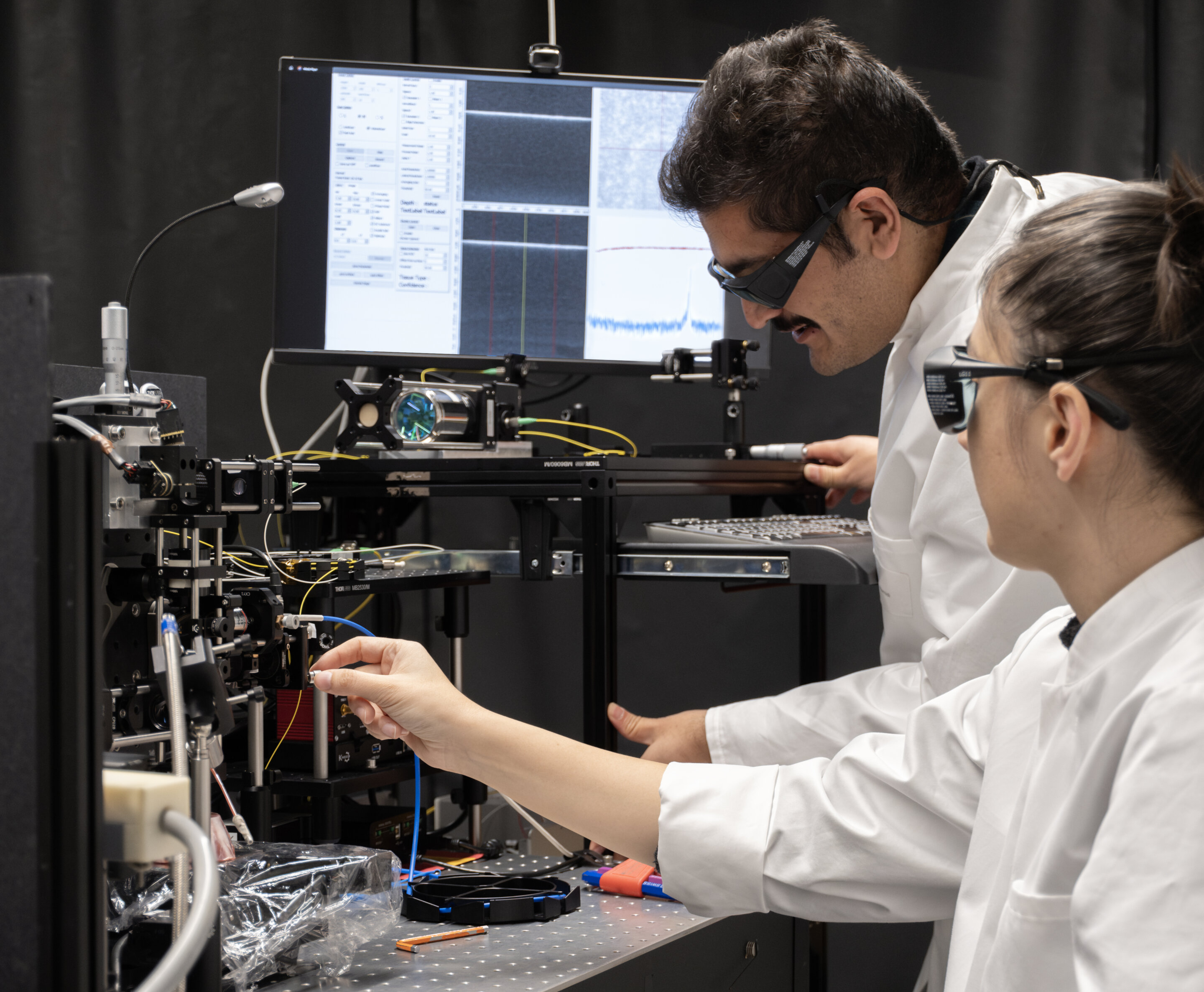 Featured image for "Revolutionizing Surgery: Smart Lasers Replace Traditional Bone Saws"