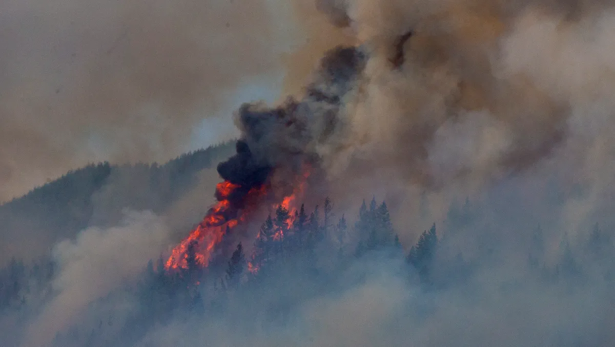 Featured image for Multiple Wildfires Spark Evacuation Orders in Oregon