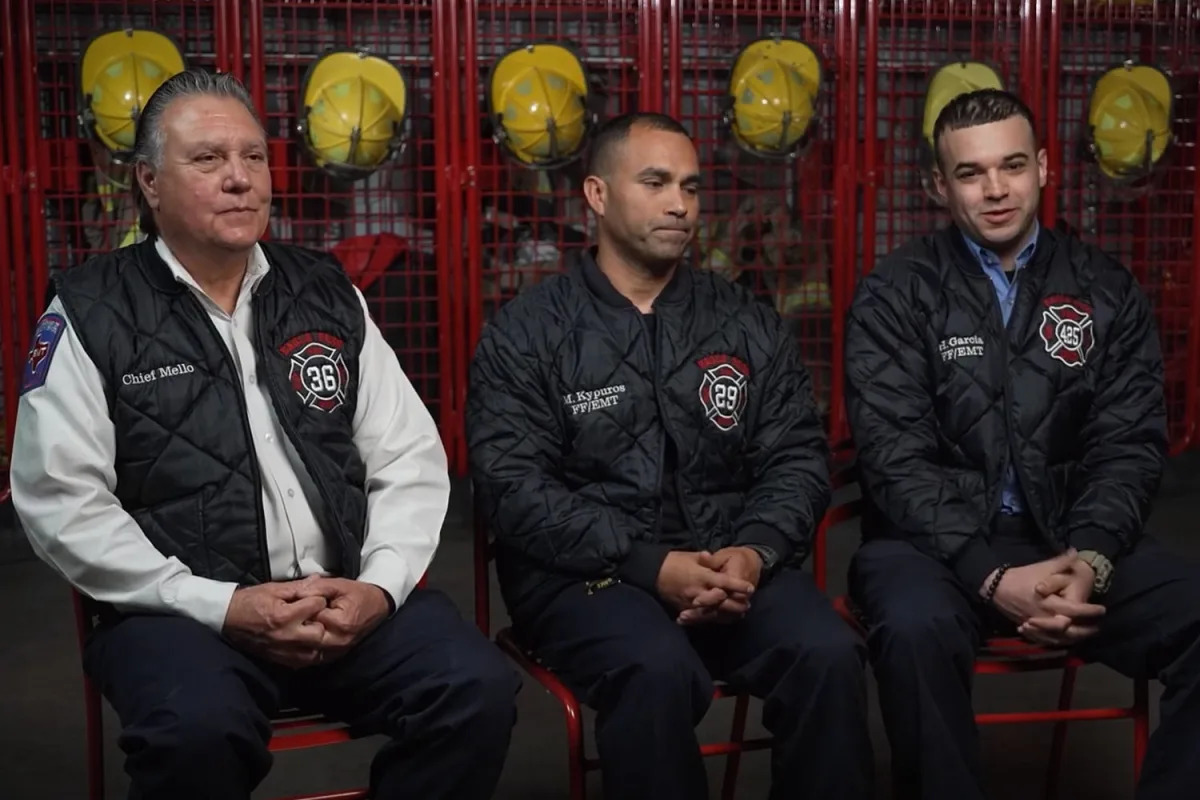"Struggling First Responders in Texas Town Recovering Bodies from the Rio Grande"