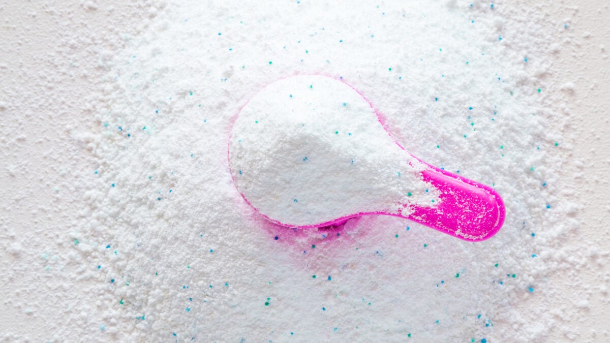 Featured image for Scientists Uncover Why a Woman Craved Bleach at 36