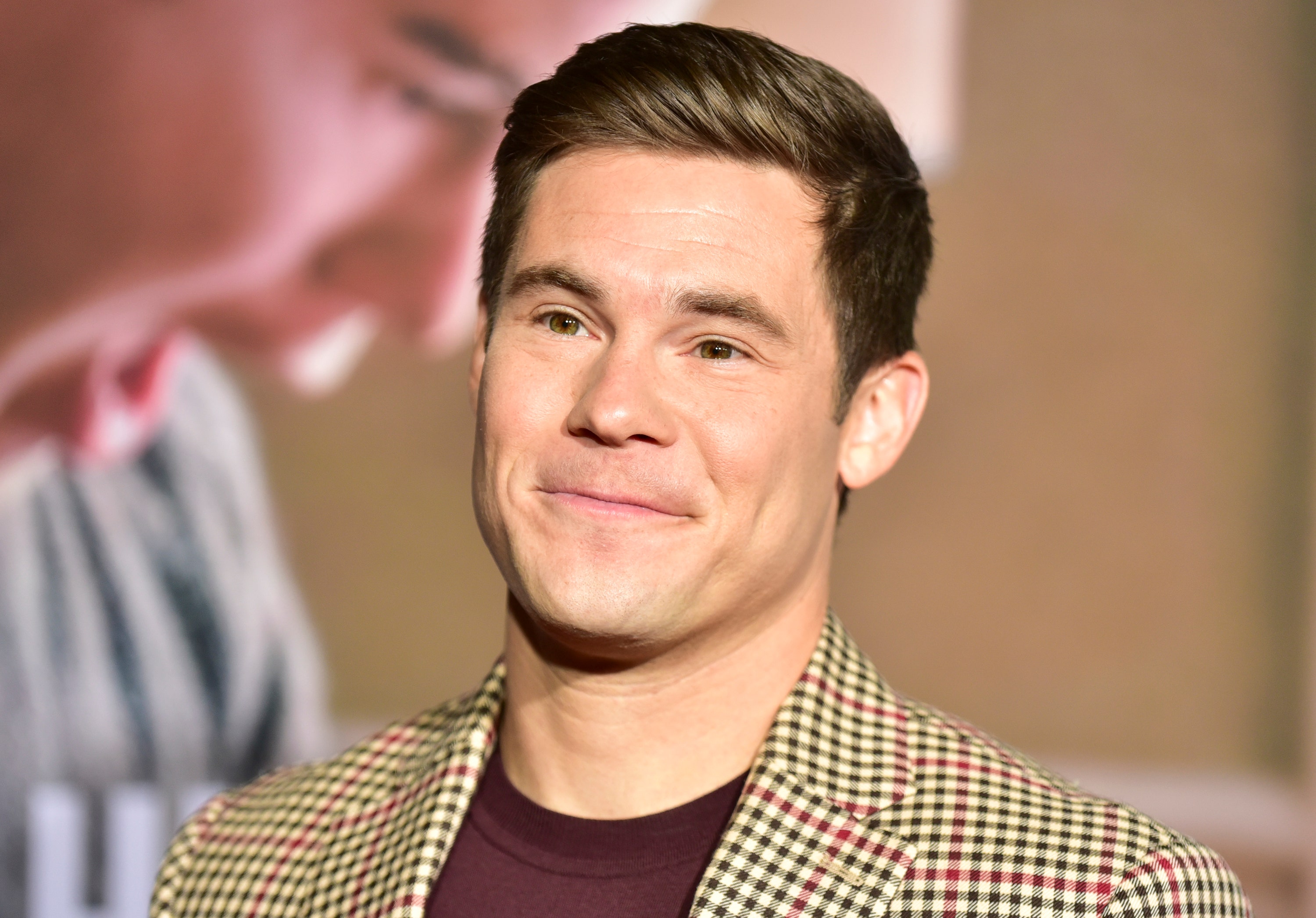 Featured image for Adam DeVine witnesses murder outside his Hollywood Hills home.
