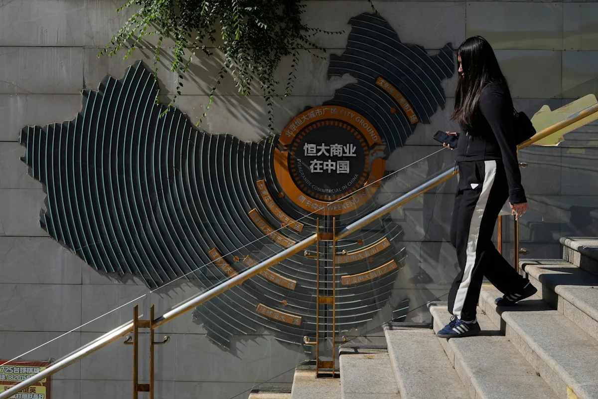 Featured image for China Evergrande's Hong Kong delisting signals its financial crisis