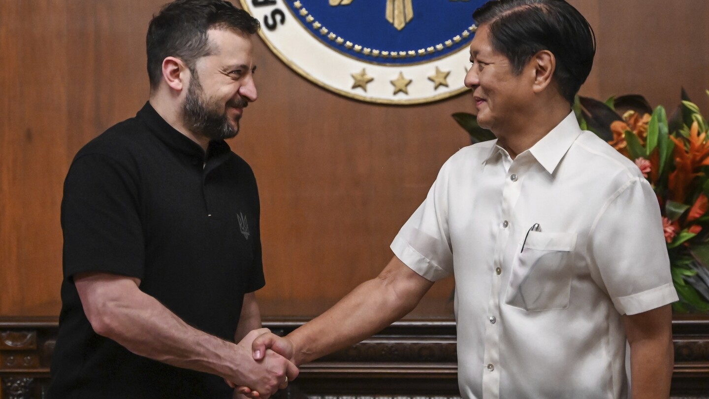 Zelenskyy Promotes Ukraine Peace Summit in Surprise Manila Visit