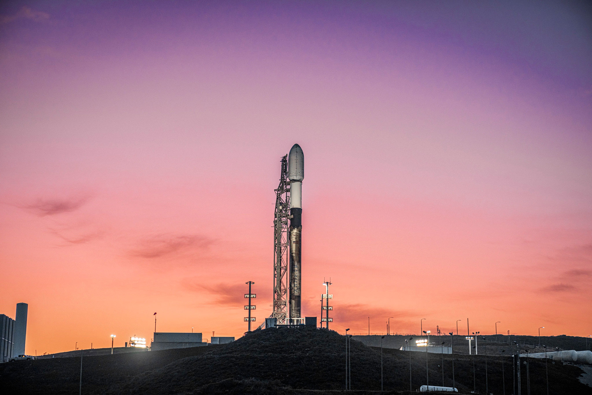 Featured image for SpaceX Launches Spy and Starlink Satellites from Vandenberg