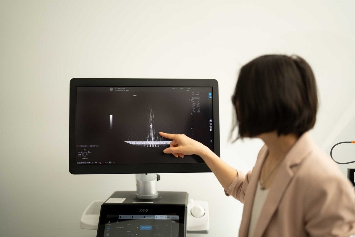 Featured image for FDA Approves Painless $12,000 Sound Wave Treatment for Liver Cancer