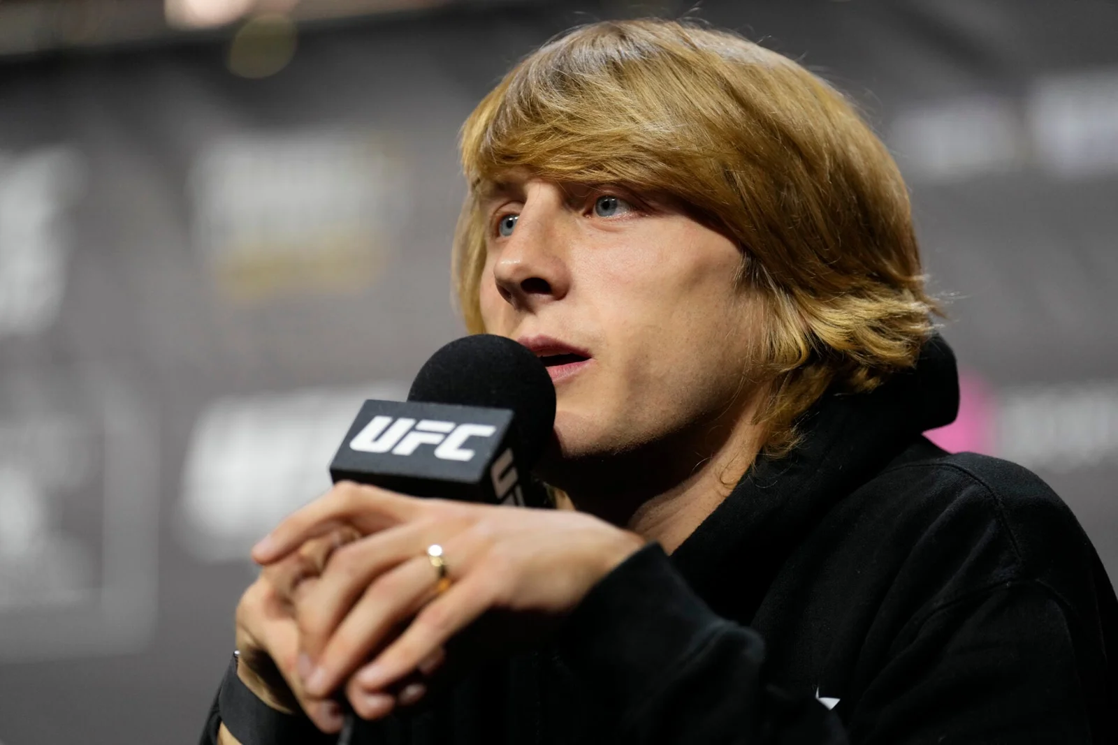 Pimblett taunts Hooker with a 60-strong Scouse welcome at UFC 324