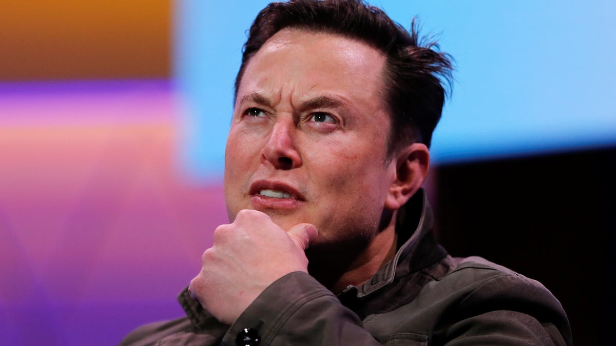 Featured image for Elon Musk threatens legal action against Microsoft over Twitter data.