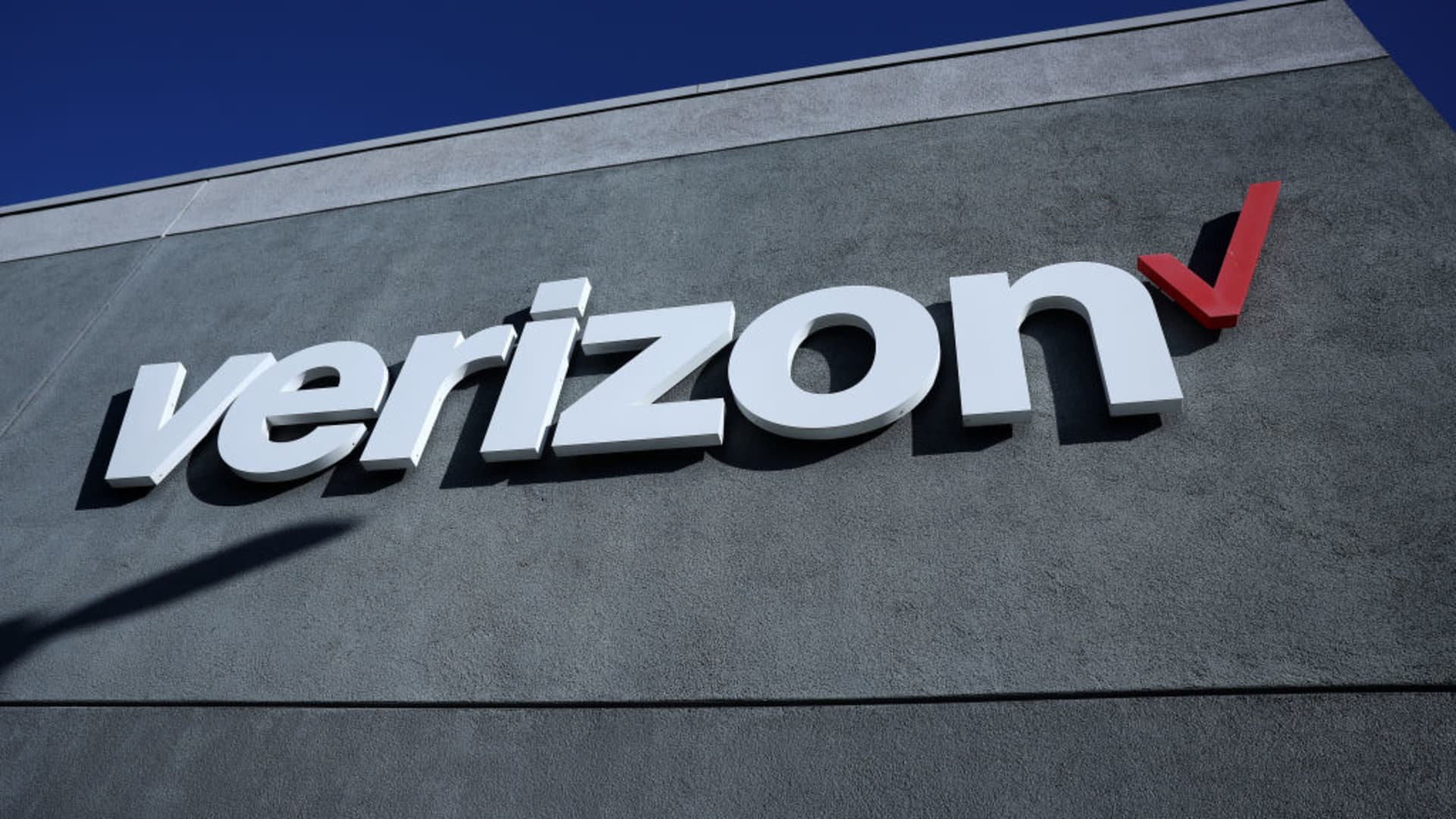 Featured image for Top Dividend Stocks for Reliable Income and High Yields