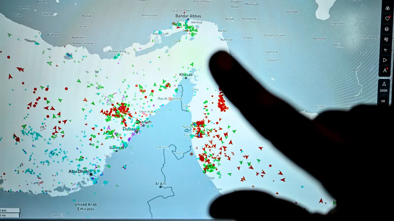 U.S. Moves to Halt Iran’s Suspected Strait of Hormuz Mine Threat