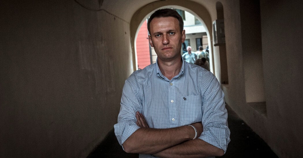 Featured image for "Navalny's Memoir to be Released This Fall as Russia Extends Probe Deadline"
