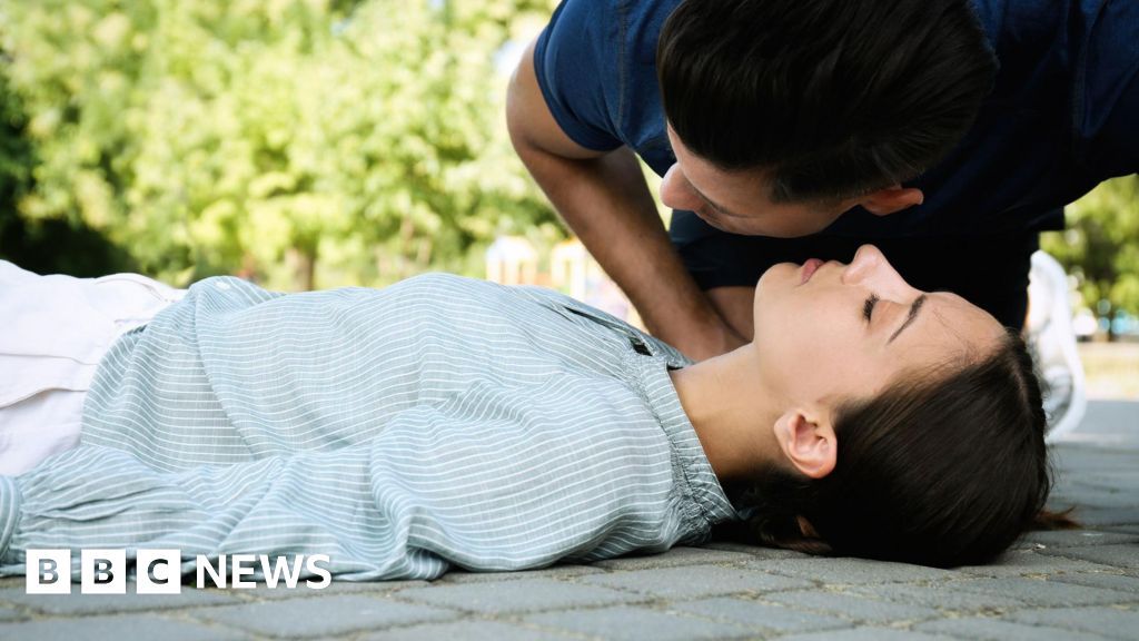 Featured image for South Central Ambulance Service Launches GoodSAM App to Accelerate Cardiac Arrest Response