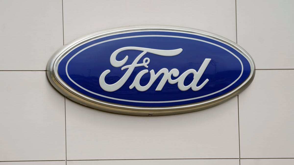 Ford Recalls 2023 Super Duty Trucks for Rear Axle Shaft Issue