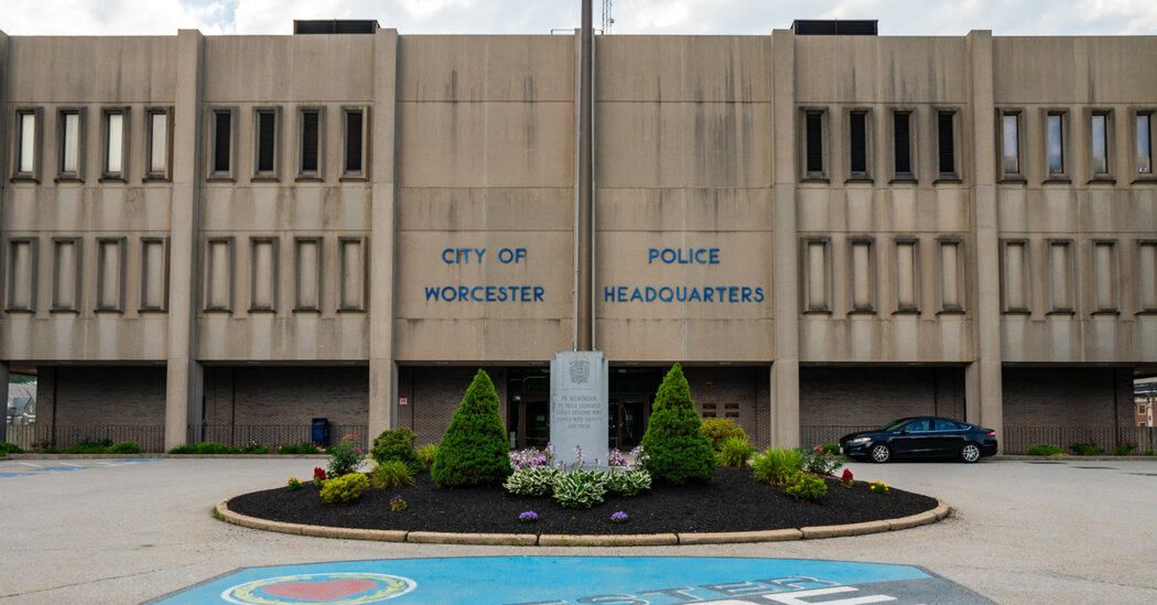 Featured image for Justice Dept. Uncovers Sexual Misconduct in Worcester Police Force