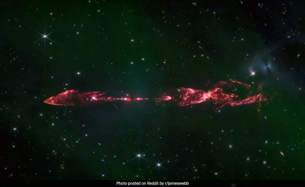 Featured image for "Stunning Image: James Webb Telescope Witnesses Birth of a Star"