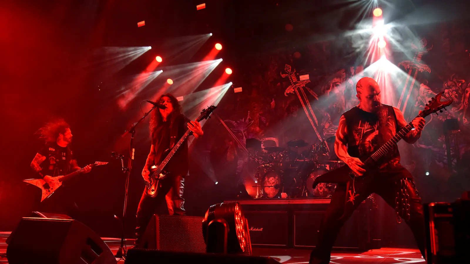 Featured image for "Slayer's Highly Anticipated Reunion: Festival Headlining Gigs and Lineup Details"