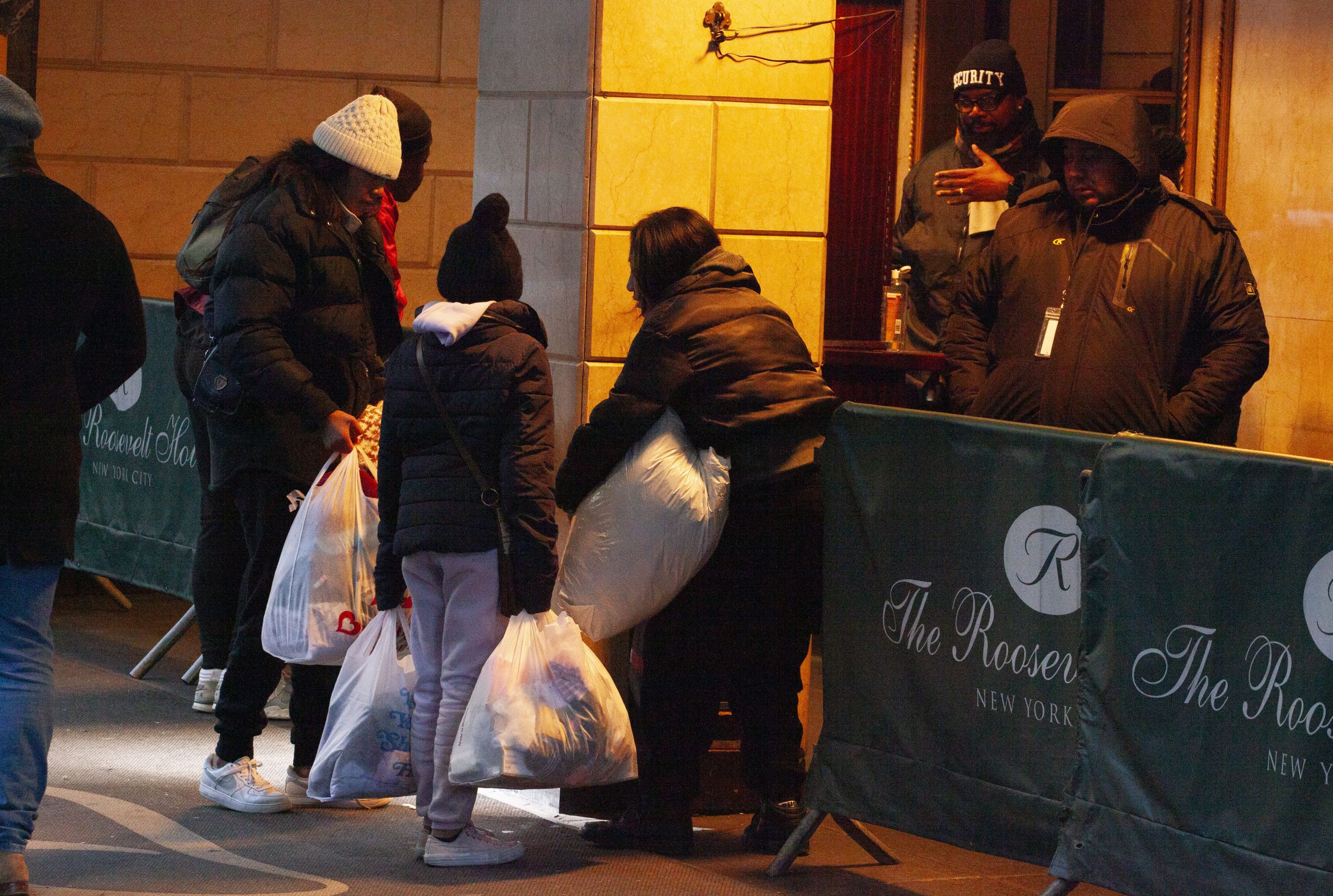 Featured image for "NYC Migrant Families Face Eviction Crisis as Shelter Limits Expire"