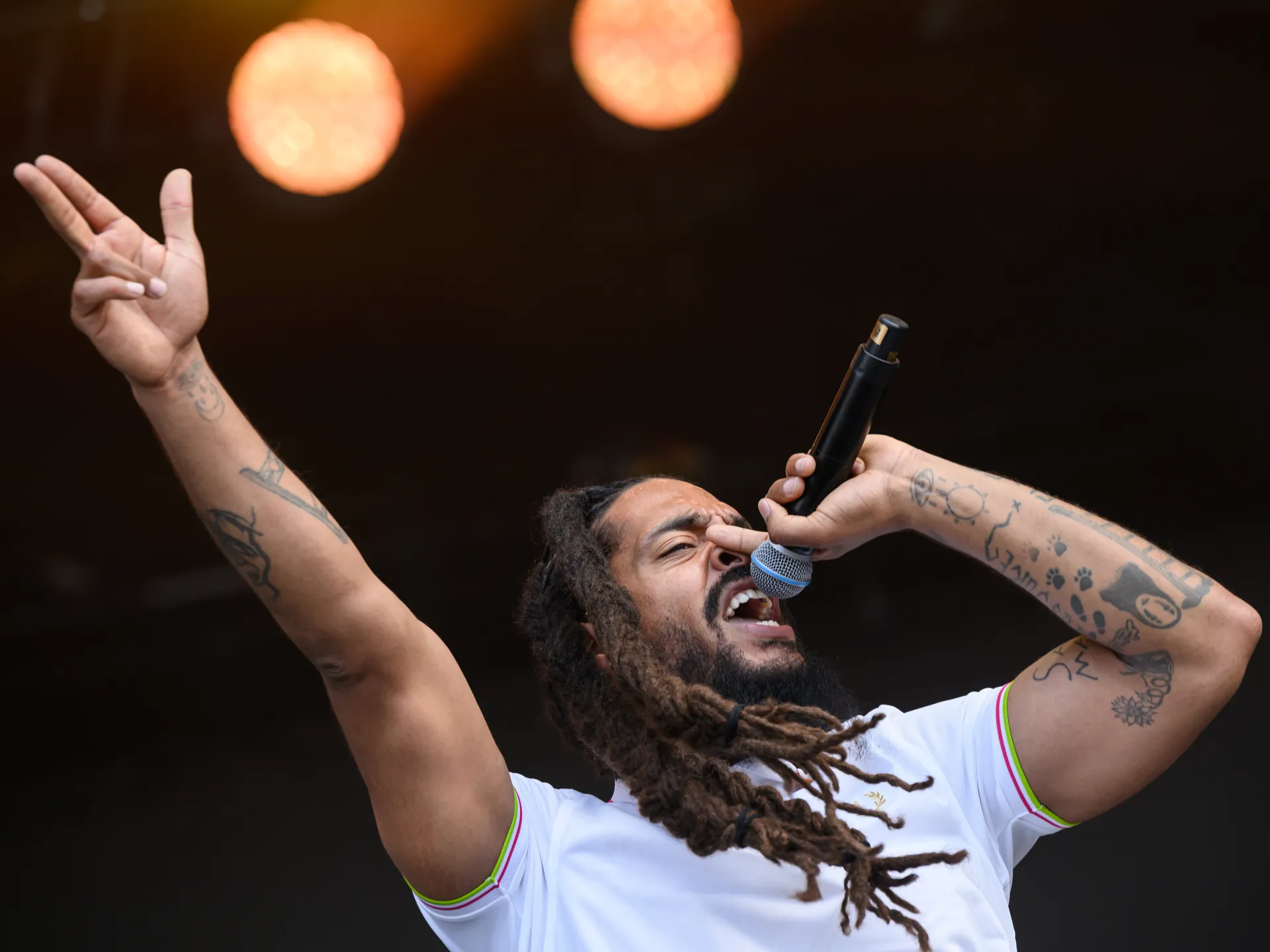 Featured image for UK police close investigation into Bob Vylan’s Glastonbury chants