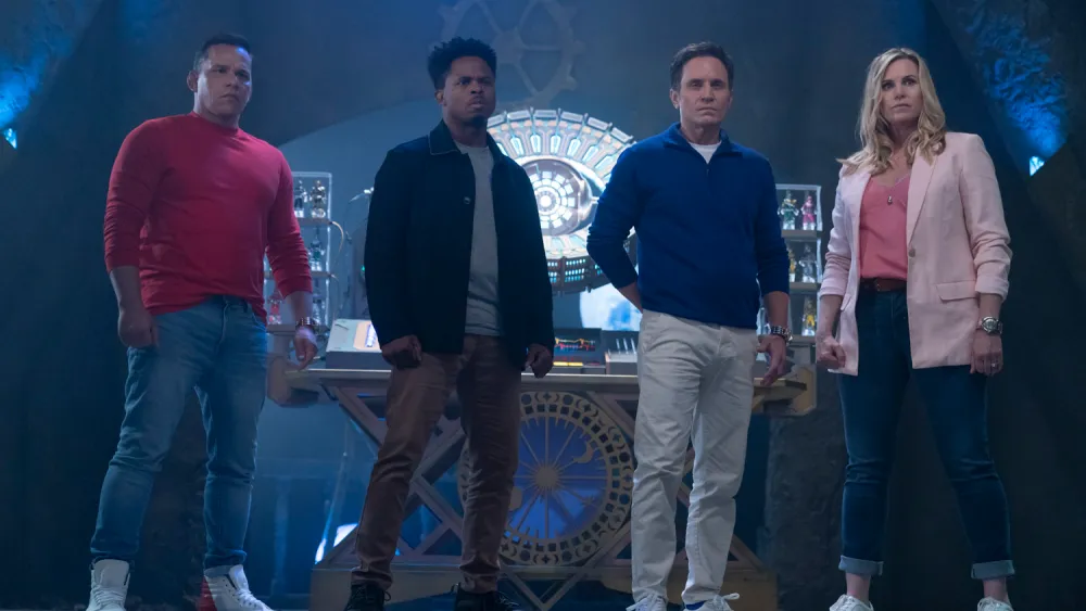 Featured image for Power Rangers Reunite to Battle Rita Repulsa in Netflix Trailer