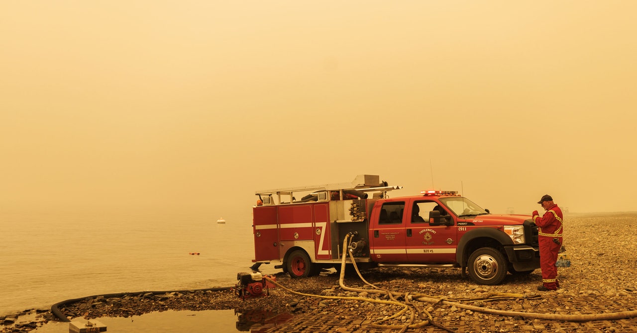 Featured image for "Tech Industry's Environmental Responsibility Falls Short"