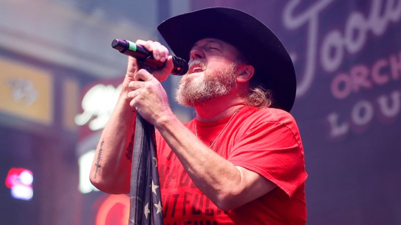 Featured image for Country Singer Colt Ford Hospitalized After Heart Attack Following Arizona Concert