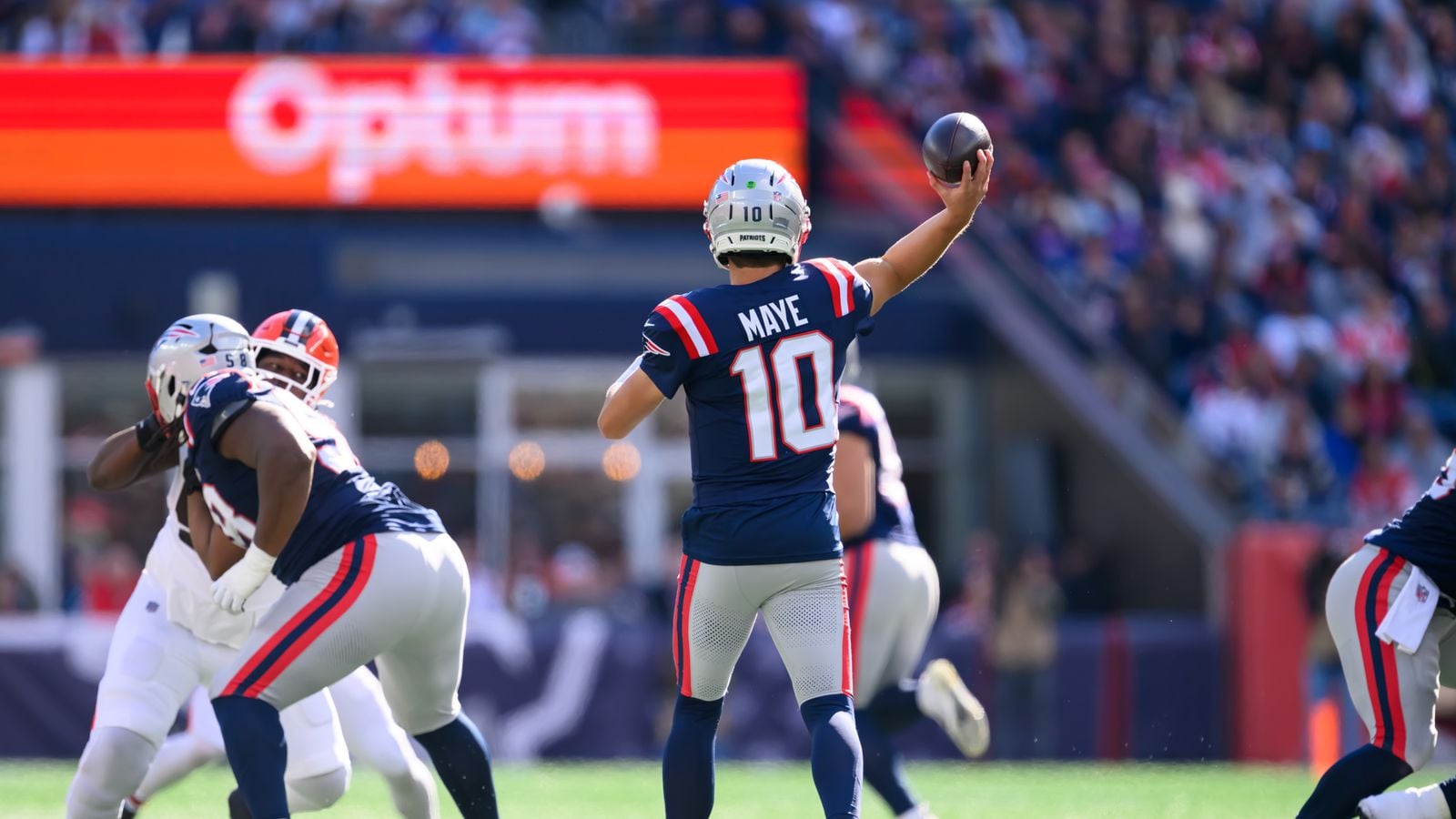 Featured image for Drake Maye Shines in Patriots Win as Myles Garrett Dominates