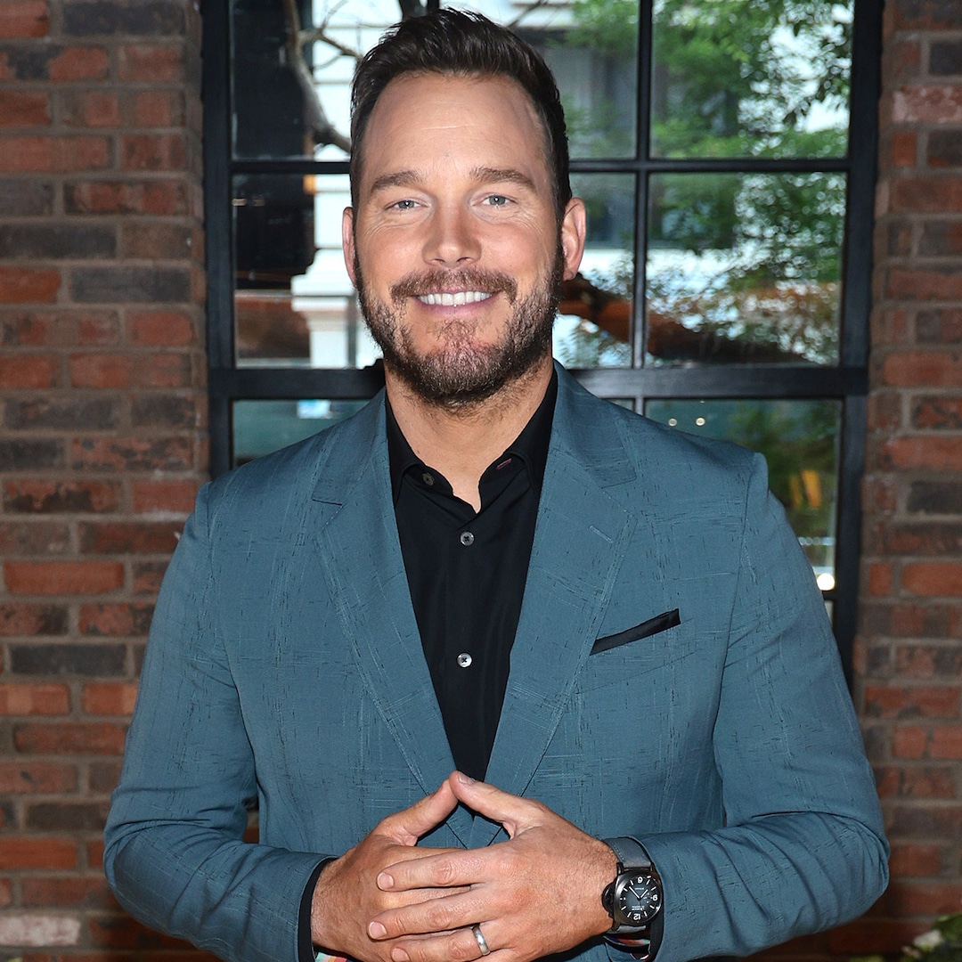 Featured image for "Chris Pratt's Heartwarming Family Moment: All 3 Kids Together"