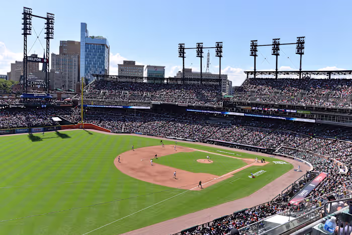 Featured image for Fifth Third to Acquire Comerica in $10.9 Billion Deal, Forming America's Ninth-Largest Bank