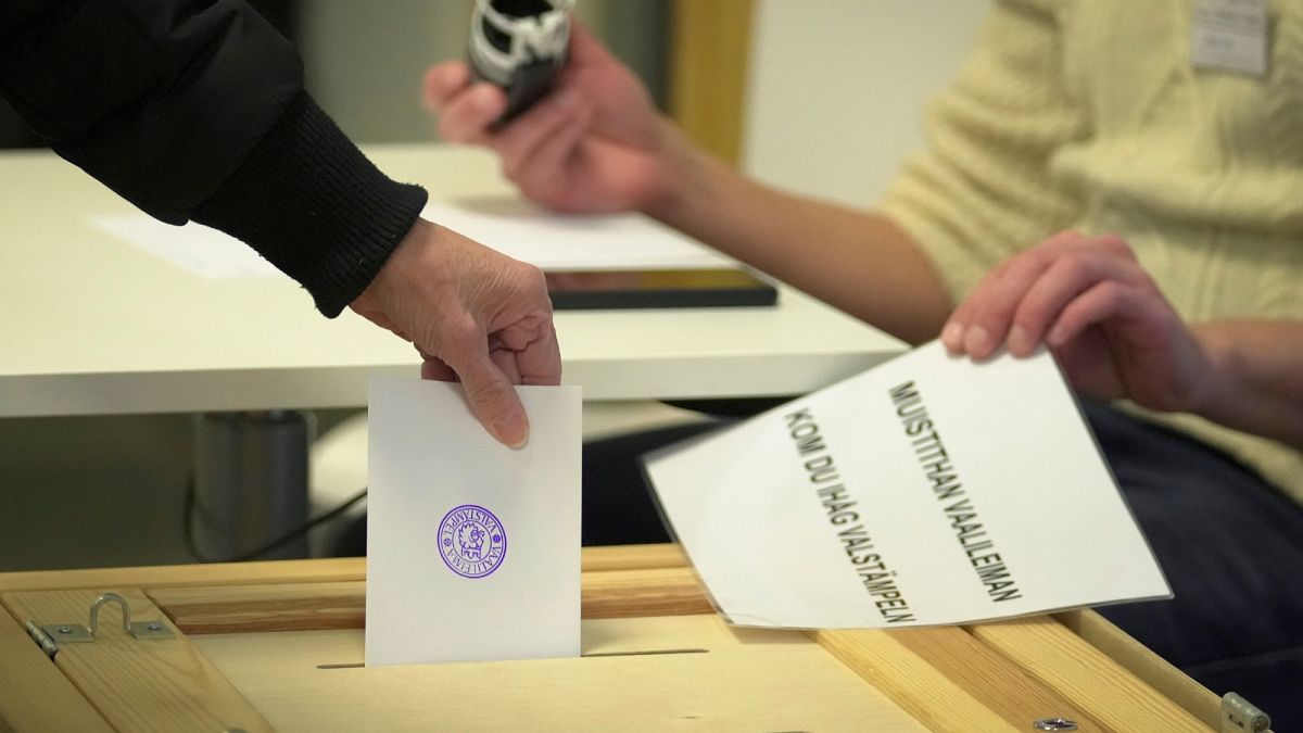 "Finland's Presidential Election Amid Rising Border Tensions and Hybrid Operation Claims"