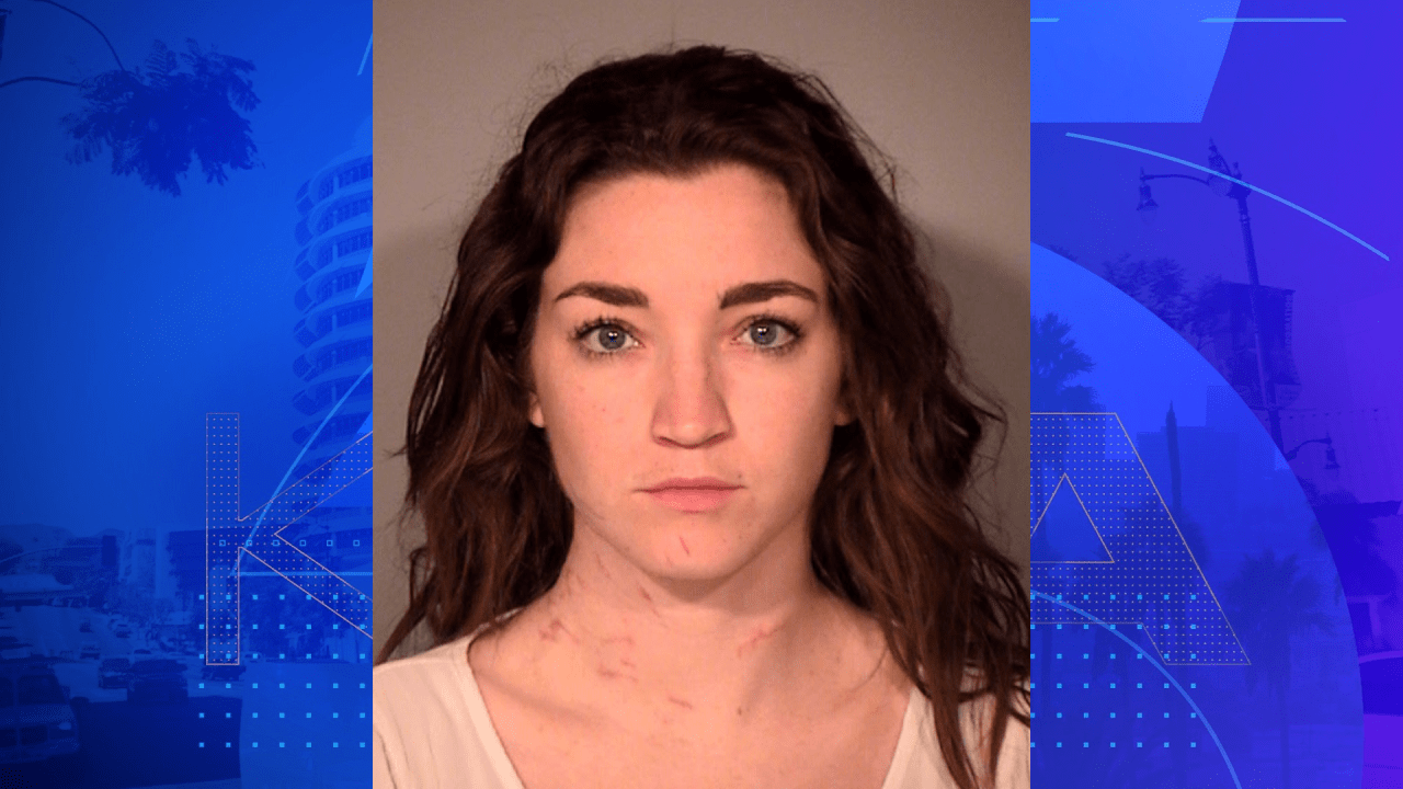 "California Woman Avoids Prison After Fatally Stabbing Boyfriend 108 Times"