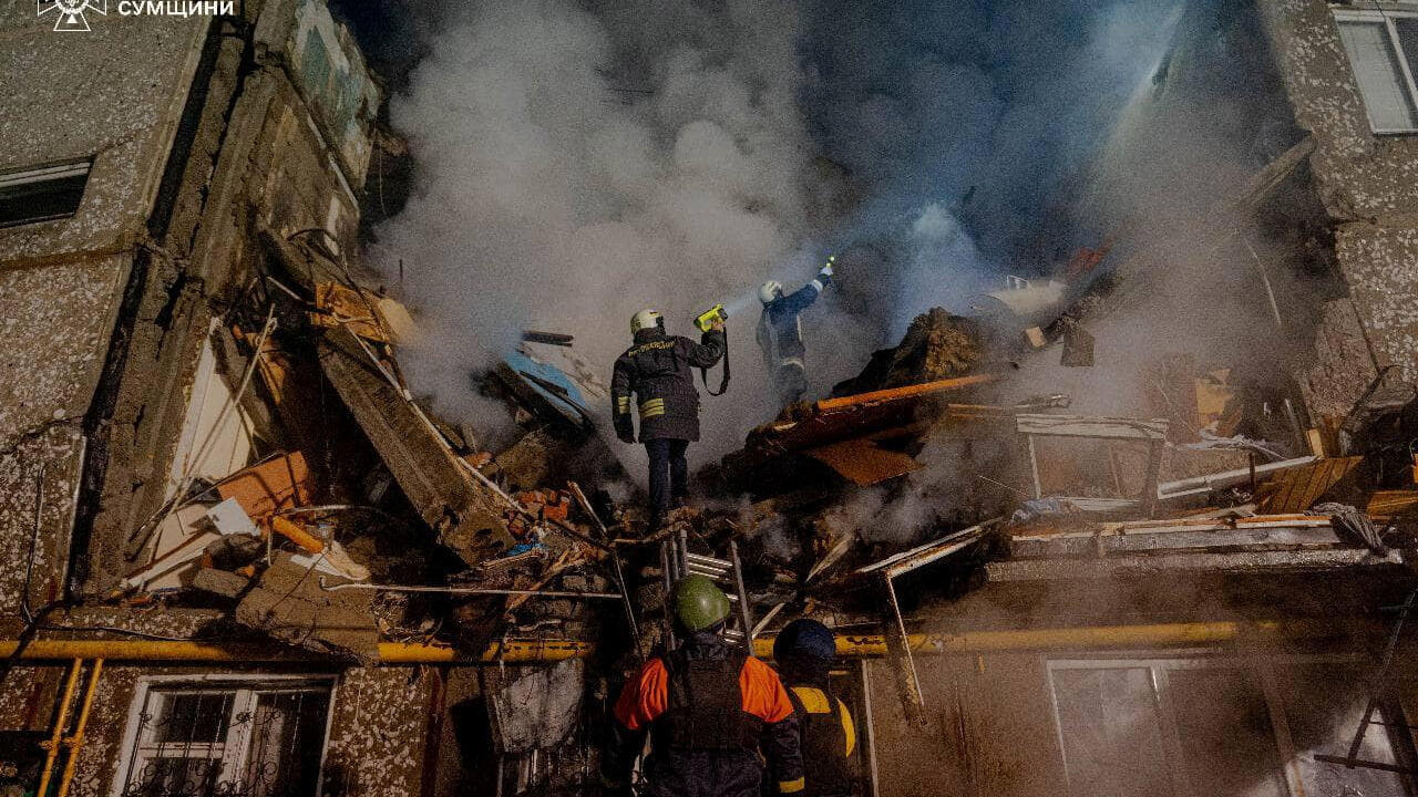 "Ukraine's Drone Strikes on Russian Oil Refineries Escalate Tensions with Putin"