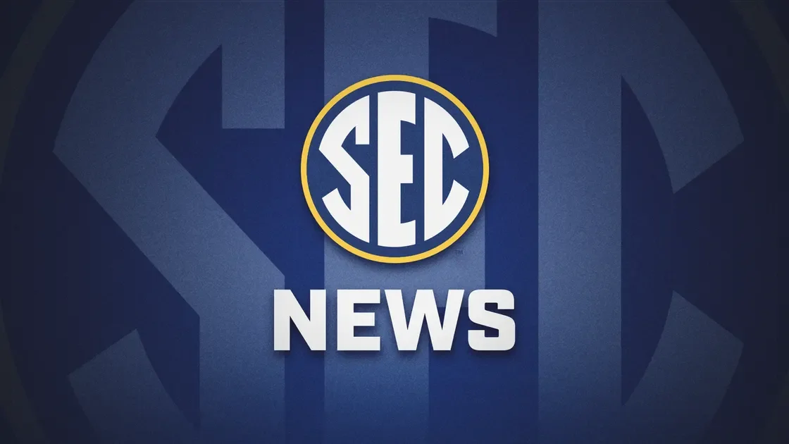 SEC fines Kentucky coach Mark Pope $25,000 over postgame officiating comments