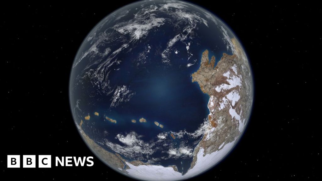 Featured image for "Welsh Rocks Reveal Earth's Earliest Creatures"