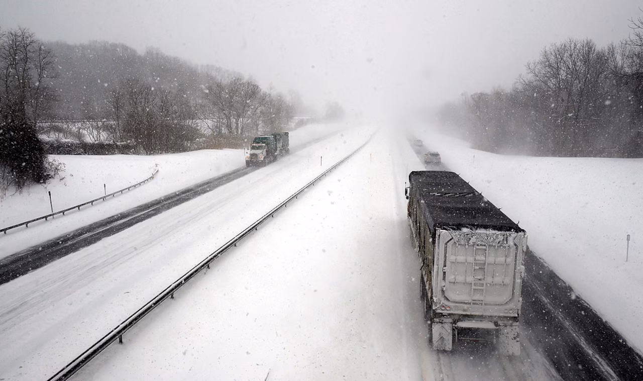 Lake Effect Snow to Disrupt Post-Thanksgiving Travel in Northeast