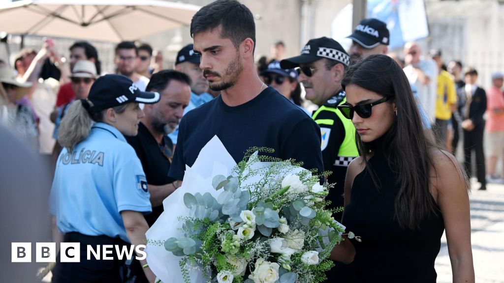 Tragedies and Disasters: Mourning Jota, Flooding in Texas, and Football Updates