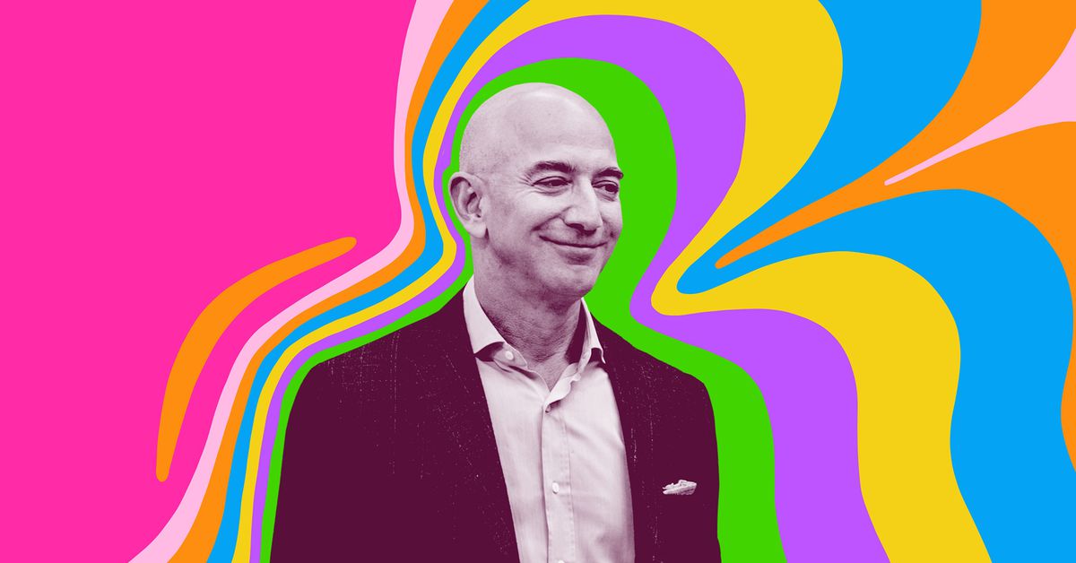 Jeff Bezos Praises Trump Despite Climate Concerns