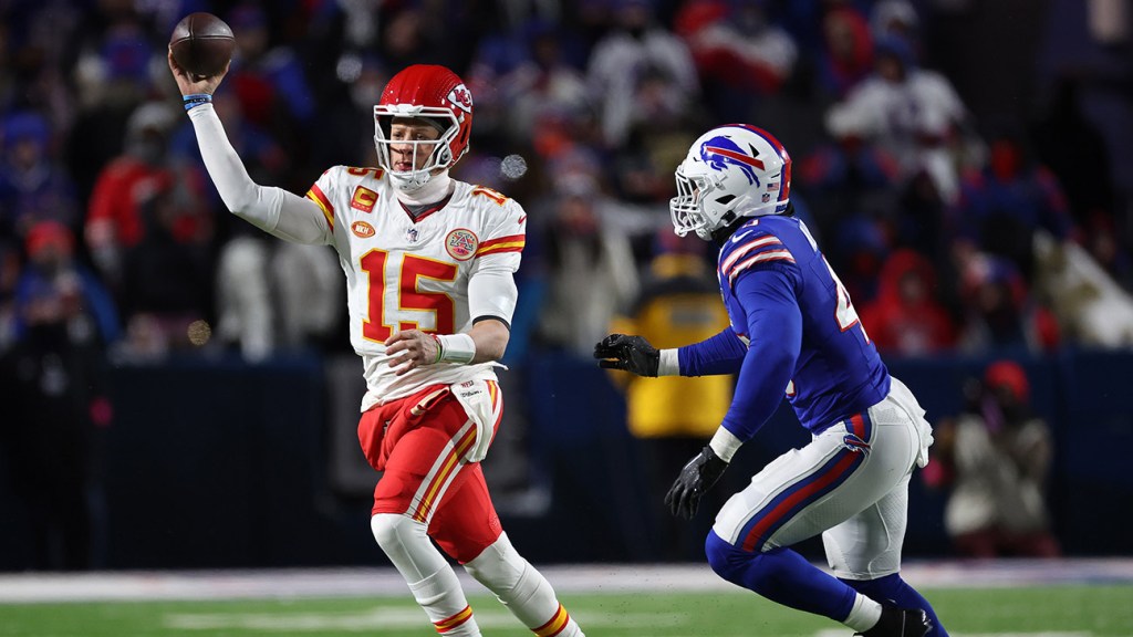 "Bills' Missed Opportunity: Lessons from the Chiefs' Past and Patrick Mahomes' Fiery Speech"