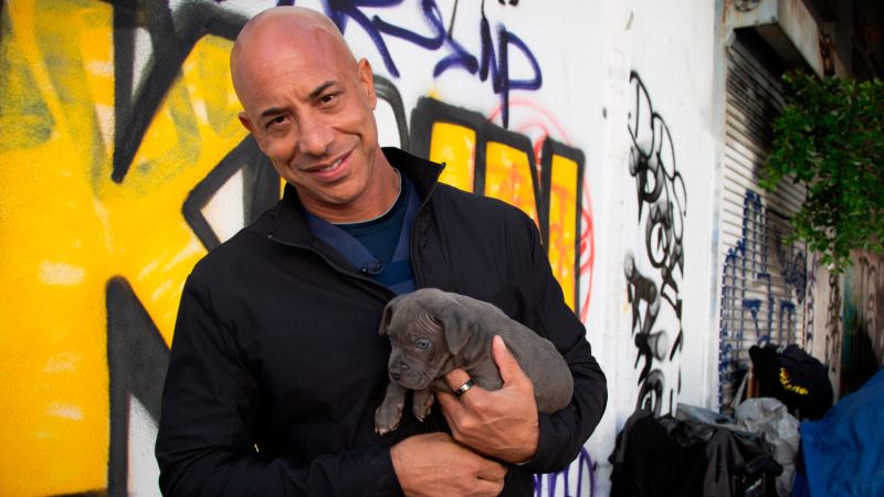 "Dr. Kwane Stewart named CNN's Hero of the Year for caring for pets of the homeless"
