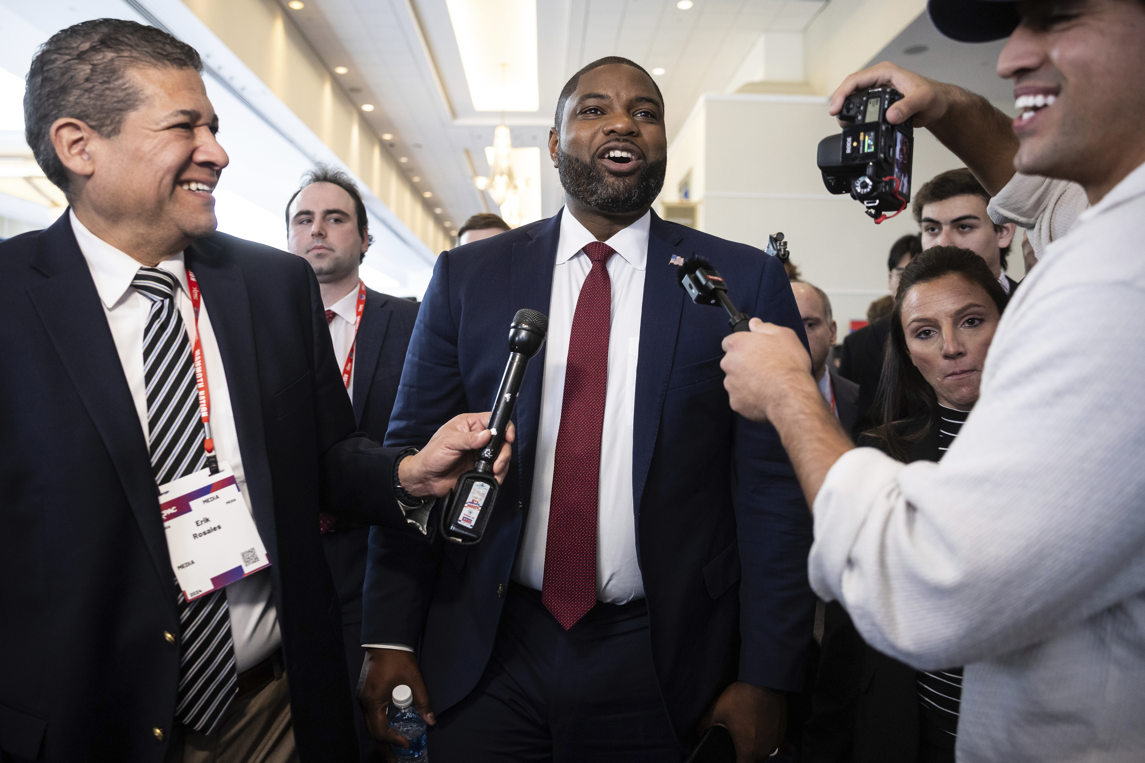 "Republicans Navigate IVF Debate Amid Embryo Ruling Fallout"