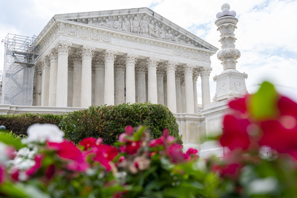 Supreme Court Strengthens First Amendment Protections for Online Threats and Unwanted Messages