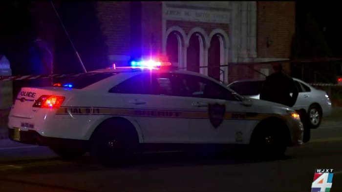 Featured image for "Tragic Shooting: 17-Year-Old Fatally Shot in Murray Hill Neighborhood"