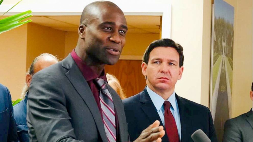 Featured image for Florida to End All Vaccine Mandates, Including for Schools