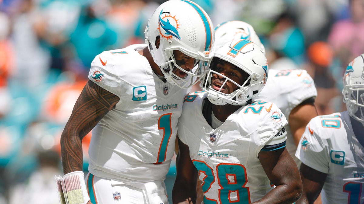 "Dolphins Make History with Record-Breaking 70-Point Victory over Broncos"