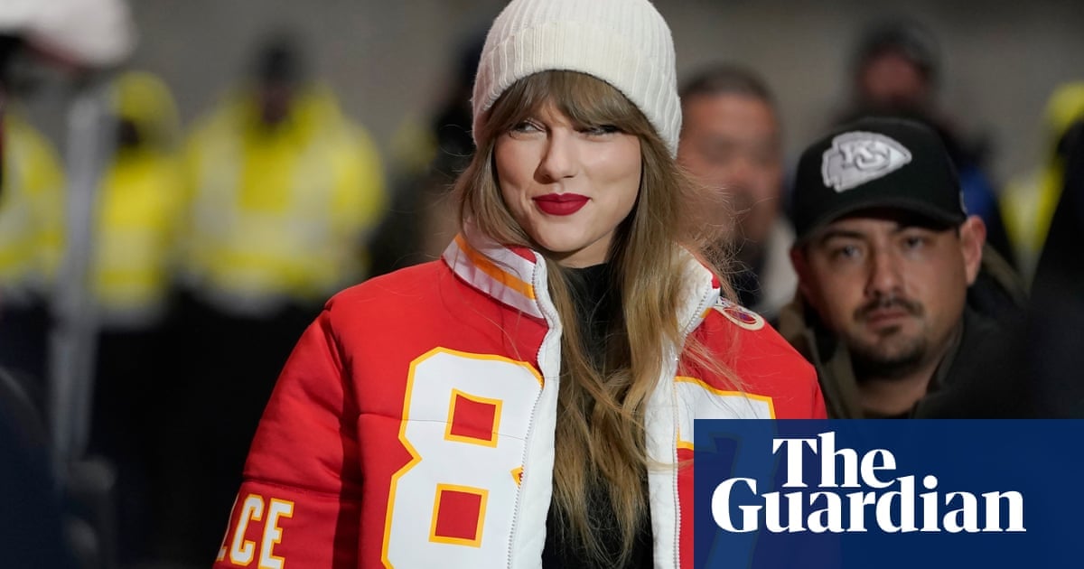 Featured image for "Taylor Swift's Influence on NFL Wives' Fashion"