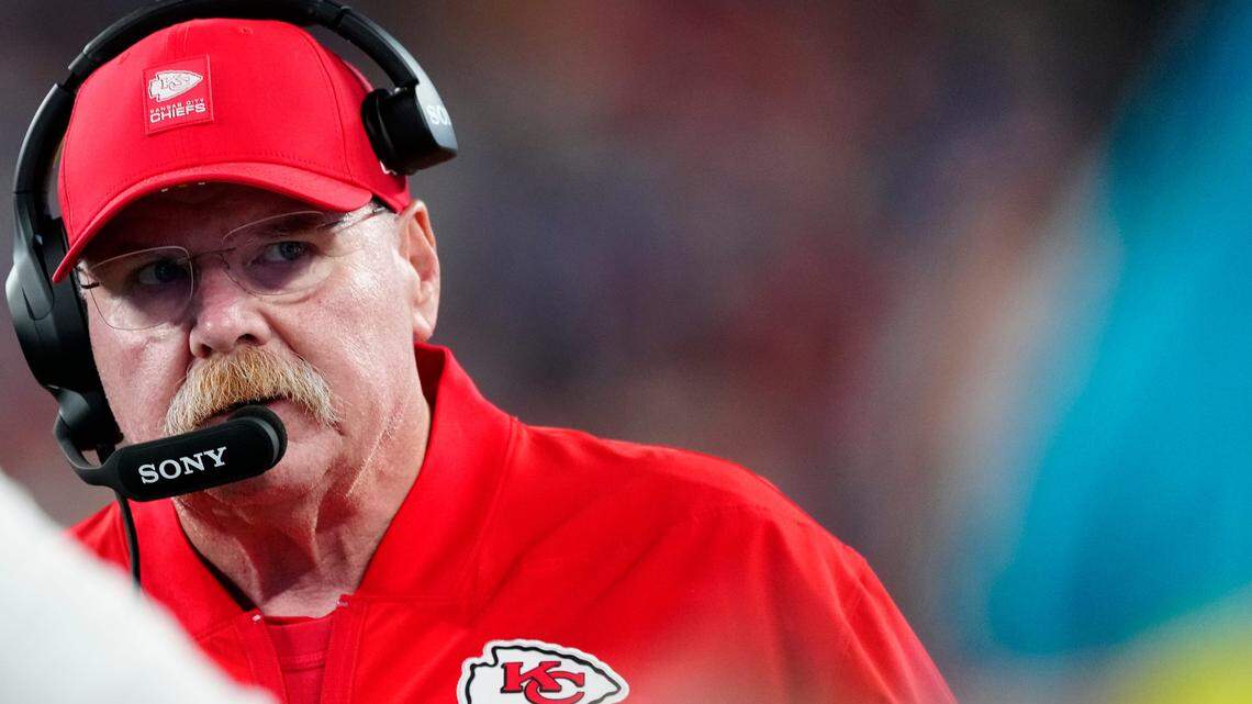 Featured image for Andy Reid and Travis Kelce Have Heated Exchange During Chiefs' Win