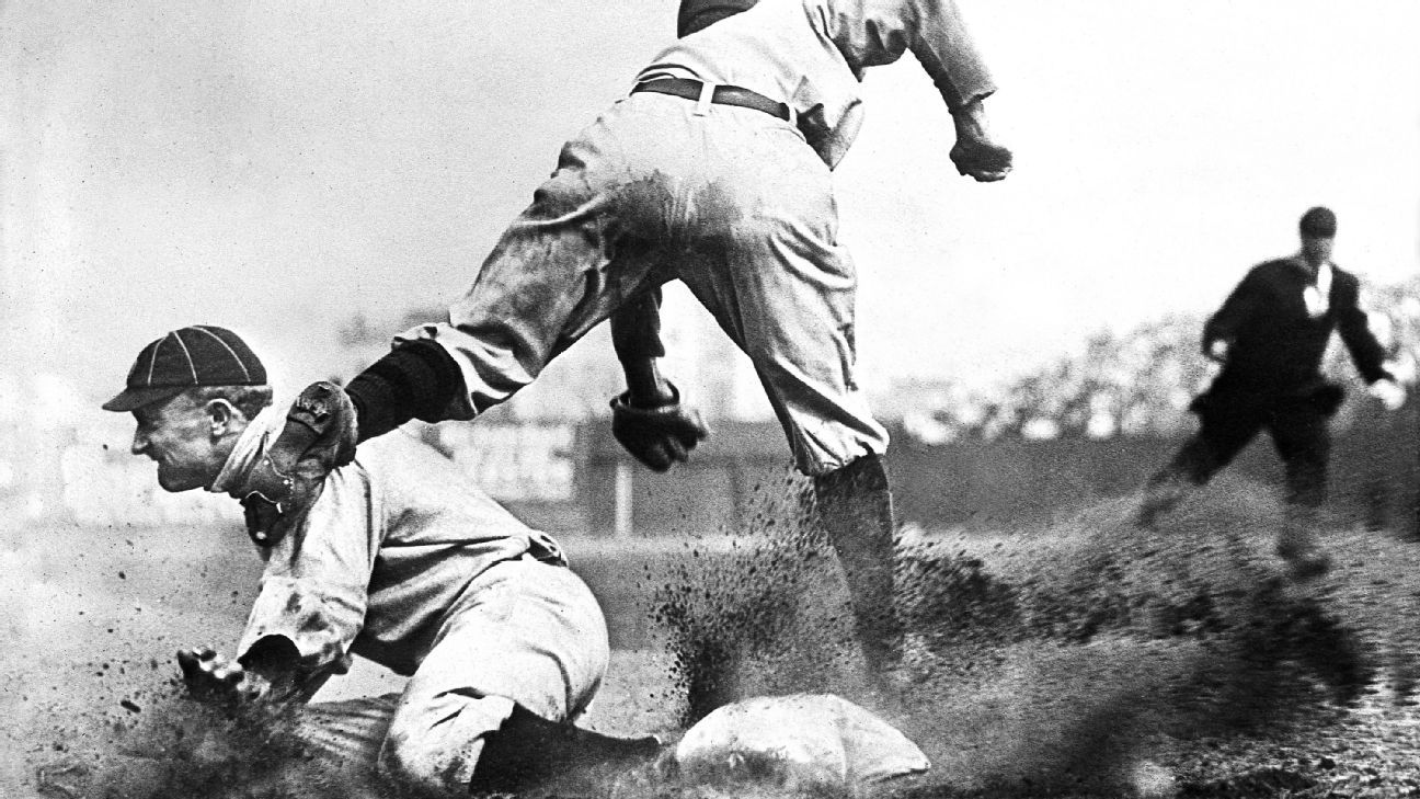 Featured image for MLB Integrates Negro League Stats, Shaking Up Record Books