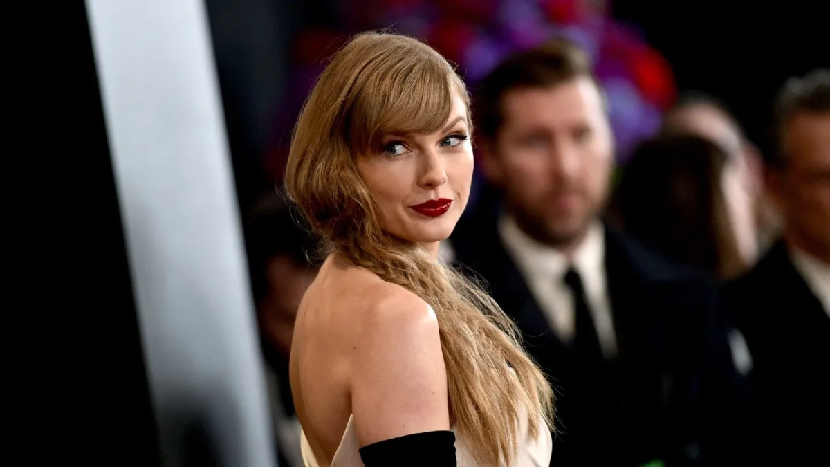 Featured image for "Taylor Swift's Glittering 2024 Grammy After-Party Looks and Record-Breaking Win"
