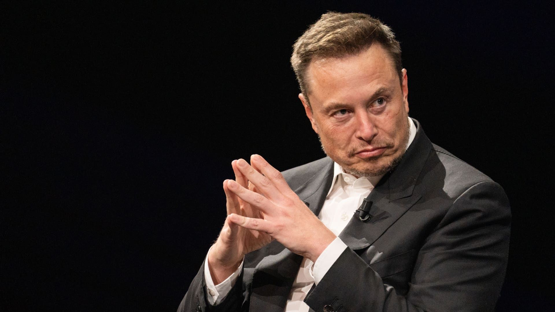 Elon Musk Denies Donating to Trump or Biden, Meets with President