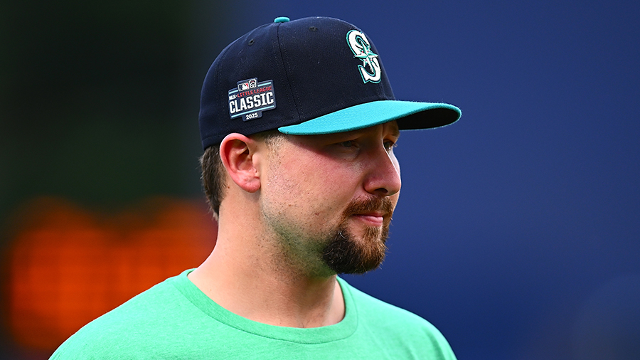 Featured image for Highlights and Moments from the MLB Little League Classic